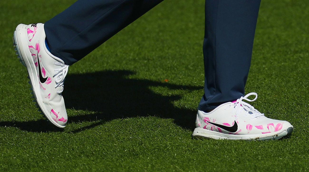Pros wear custom Mastersthemed golf shoes at Augusta