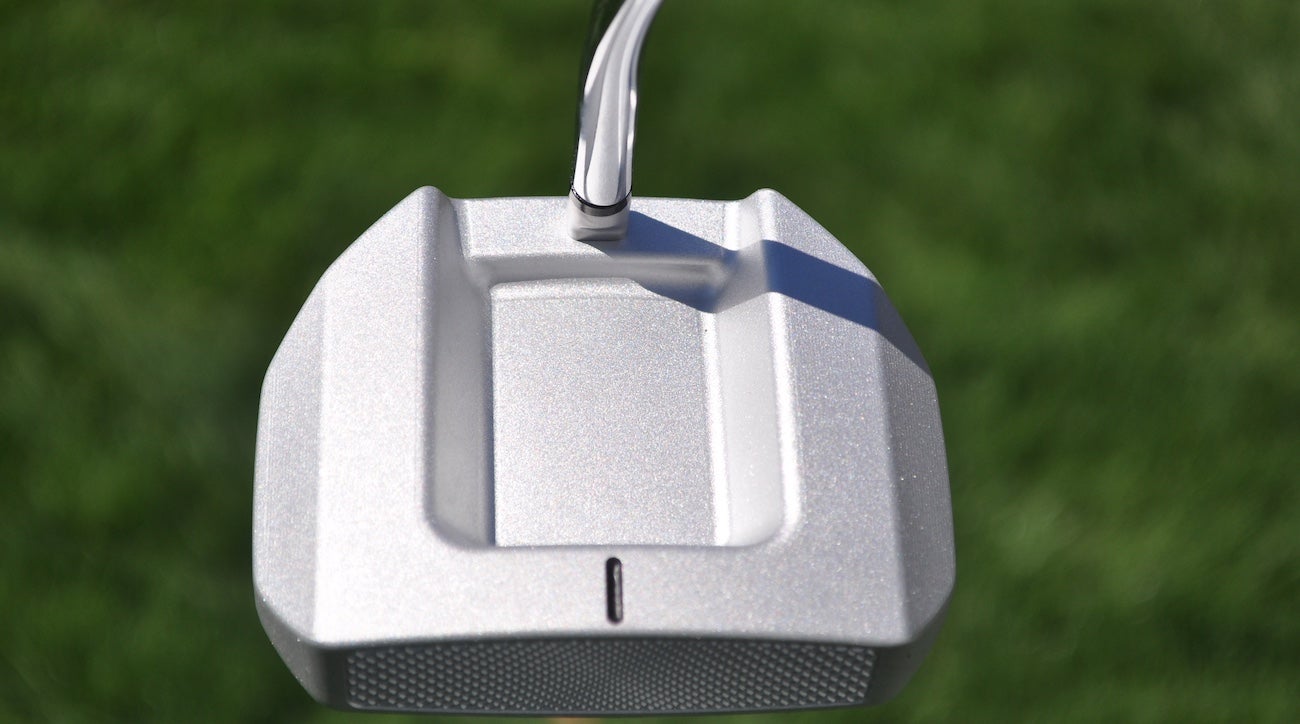 PXG built Charl Schwartxzel a backup Drone prototype putter with the weights in the sole, as opposed to along the perimeter of the crown. 